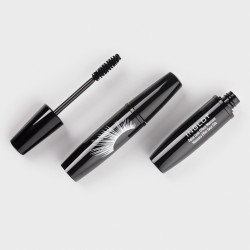 mascara-effetto-ciglia-finte